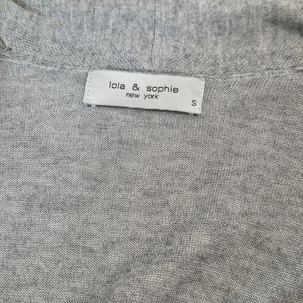 LOLA & SOPHIE Cashmere Drop Shoulder Sweater Vest Grey Women’s Small 5564 - Picture 3 of 8